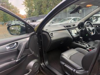 Nissan Qashqai 1.3 DIG-T Tekna DCT Auto Euro 6 (s/s) 5dr