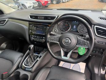Nissan Qashqai 1.3 DIG-T Tekna DCT Auto Euro 6 (s/s) 5dr