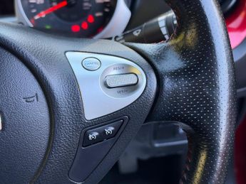 Nissan Juke 1.6 Tekna XTRON Euro 6 5dr