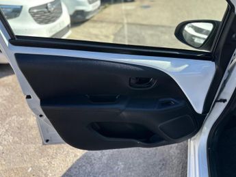 Peugeot 108 1.0 Active Euro 6 5dr