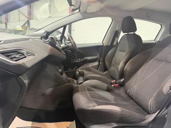 Peugeot 208 1.0 VTi Active Euro 5 5dr