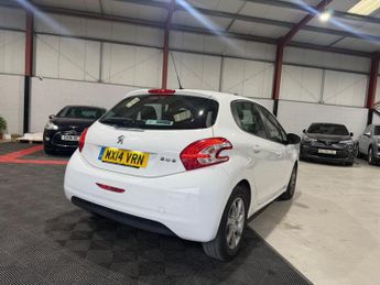 Peugeot 208 1.0 VTi Active Euro 5 5dr
