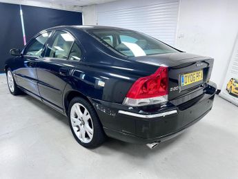 Volvo S60 2.0T S 4dr