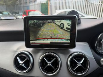 Mercedes-Benz GLA 2.1 GLA220 CDI AMG Line 7G-DCT 4MATIC Euro 6 (s/s) 5dr