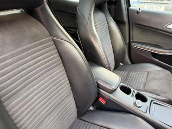Mercedes-Benz GLA 2.1 GLA220 CDI AMG Line 7G-DCT 4MATIC Euro 6 (s/s) 5dr