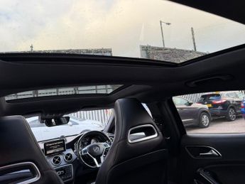 Mercedes-Benz GLA 2.1 GLA220 CDI AMG Line 7G-DCT 4MATIC Euro 6 (s/s) 5dr