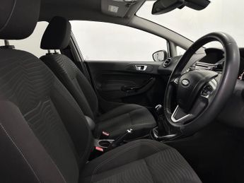 Ford Fiesta 1.0T EcoBoost Titanium Euro 5 (s/s) 5dr