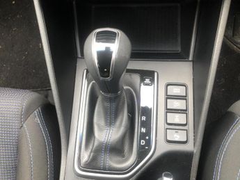 Hyundai TUCSON 2.0 CRDi SE Nav Auto 4WD Euro 6 5dr