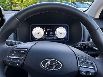 Hyundai KONA 64kWh Ultimate SUV 5dr Electric Auto (10.5kW Charger) (204 ps)