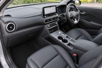 Hyundai KONA 64kWh Ultimate SUV 5dr Electric Auto (10.5kW Charger) (204 ps)