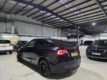 Tesla Model Y (Dual Motor) Long Range Auto 4WDE 5dr