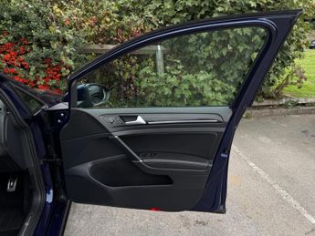 Volkswagen Golf 2.0 TSI R DSG 4Motion Euro 6 (s/s) 5dr
