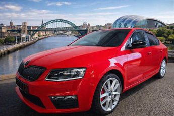 Skoda Octavia 2.0 TDI vRS Euro 6 (s/s) 5dr (SNav)