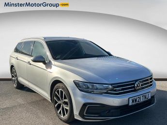 Volkswagen Passat GTE S-A