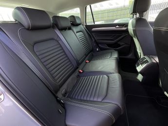 Volkswagen Passat GTE S-A