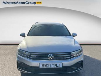 Volkswagen Passat GTE S-A