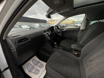 Volkswagen Tiguan ELEGANCE TSI PHEV S-A