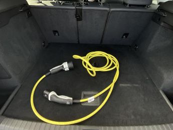 Audi Q3 TECHNIK 45 TFSI E S-A