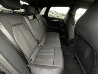 Audi A3 S LINE 35 TFSI MHEV S-A