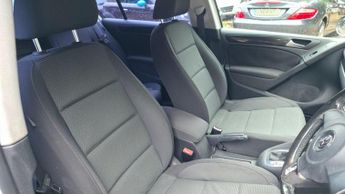Volkswagen Golf 1.2 TSI S Hatchback 5dr Petrol DSG Euro 5 (105 ps)