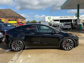 Tesla Model Y (Dual Motor) Performance SUV 5dr Electric Auto 4WDE (426 bhp)