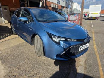 Toyota Corolla 2.0 VVT-h Design CVT Euro 6 (s/s) 5dr