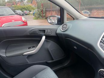 Ford Fiesta 1.4 Titanium 5dr