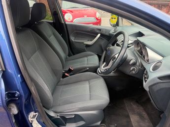 Ford Fiesta 1.4 Titanium 5dr