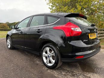 Ford Focus 1.6 Zetec Euro 5 5dr