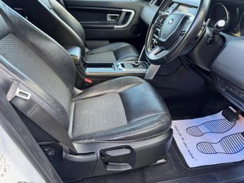 Land Rover Discovery Sport 2.0 TD4 SE Tech Auto 4WD Euro 6 (s/s) 5dr