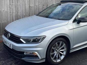 Volkswagen Passat 2.0 TDI R-Line DSG Euro 6 (s/s) 4dr