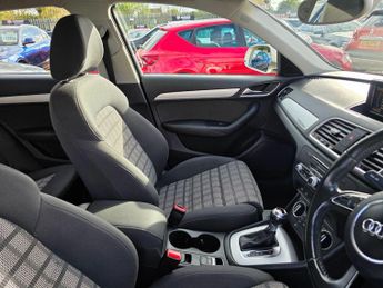 Audi Q3 2.0 TDI SE S Tronic quattro Euro 6 (s/s) 5dr