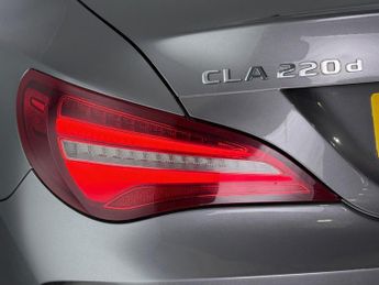 Mercedes-Benz CLA 2.1 CLA220d AMG Line Night Edition Coupe 4dr Diesel 7G-DCT 4MATI