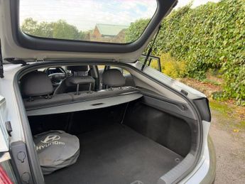 Hyundai IONIQ 38.3kWh Premium Auto 5dr