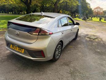 Hyundai IONIQ 38.3kWh Premium Auto 5dr