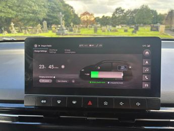 MG MG4 64kWh Trophy Long Range Auto 5dr