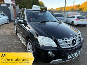 Mercedes M Class 3.0 ML350 CDI V6 BlueEfficiency Sport Tiptronic 4WD Euro 4 5dr