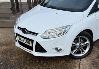 Ford Focus 1.0T EcoBoost Titanium X Euro 5 (s/s) 5dr