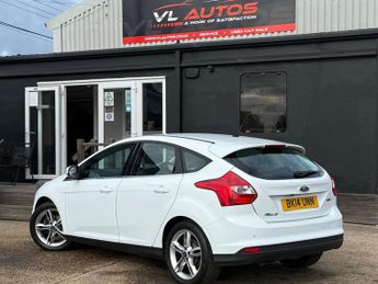 Ford Focus 1.0T EcoBoost Titanium X Euro 5 (s/s) 5dr