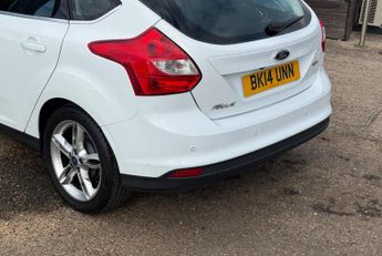Ford Focus 1.0T EcoBoost Titanium X Euro 5 (s/s) 5dr