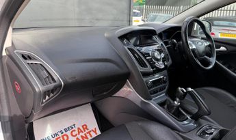 Ford Focus 1.0T EcoBoost Titanium X Euro 5 (s/s) 5dr