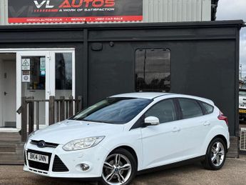 Ford Focus 1.0T EcoBoost Titanium X Euro 5 (s/s) 5dr