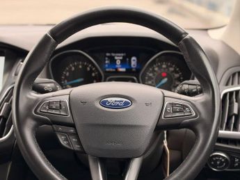 Ford Focus 1.5T EcoBoost Titanium Auto Euro 6 (s/s) 5dr