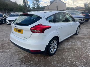 Ford Focus 1.0T EcoBoost Titanium Euro 6 (s/s) 5dr