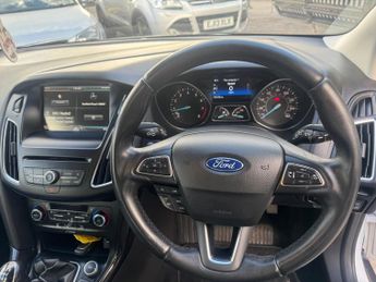 Ford Focus 1.0T EcoBoost Titanium Euro 6 (s/s) 5dr