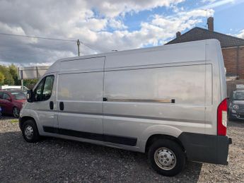 Peugeot Boxer 2.0 BlueHDi 335 Professional L3 H2 Euro 6 5dr