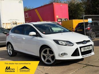 Ford Focus 1.0T EcoBoost Titanium Navigator Euro 5 (s/s) 5dr