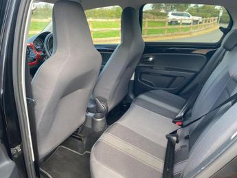 Volkswagen up! 1.0 High up! ASG Euro 5 5dr