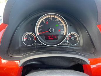 Volkswagen up! 1.0 High up! ASG Euro 5 5dr