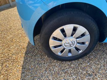 Volkswagen up! 1.0 Move up! Hatchback 5dr Petrol ASG Euro 6 (s/s) (60 ps)